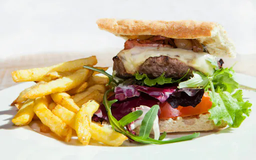 Lunch at Arcalis Ski Resort Restaurants