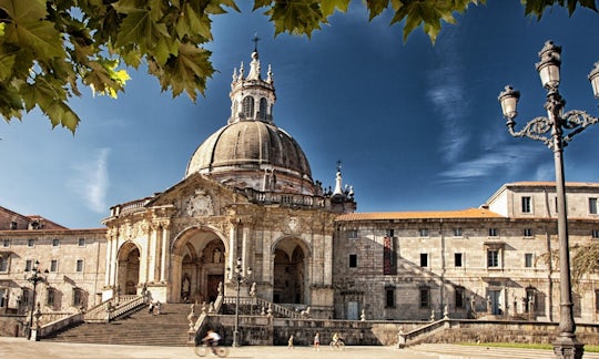 Santuary of Loyola, Getaria, Zarauz and San Sebastian full-day tour