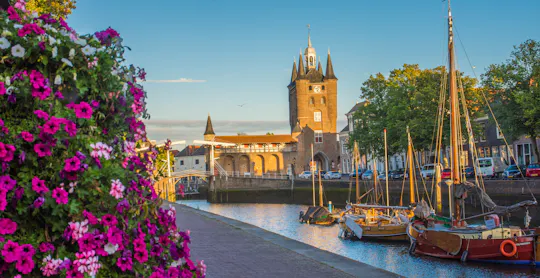 Self guided tour with interactive city game of Zierikzee