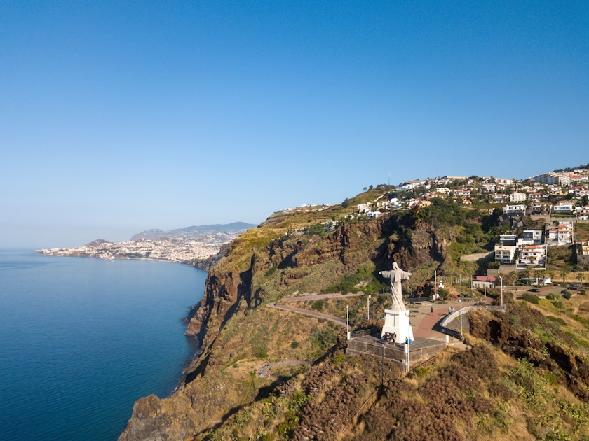 madeira-camacha-village-tukxi-tour-musement