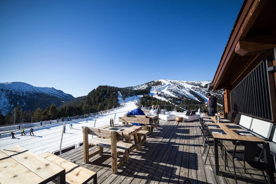 Vallnord - Pal Arinsal karnet narciarski i kanapka