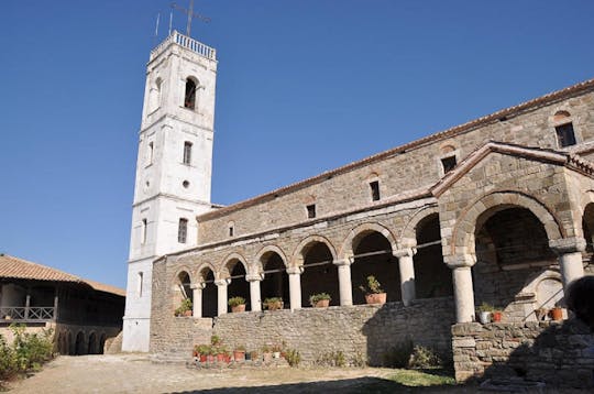 Viagem de um dia para Ardenica e Apollonia saindo de Tirana