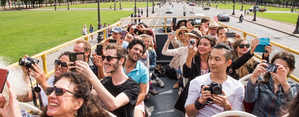 Tour hop-on hop-off de ônibus , cruzeiro pelo rio e entradas para o Louvre