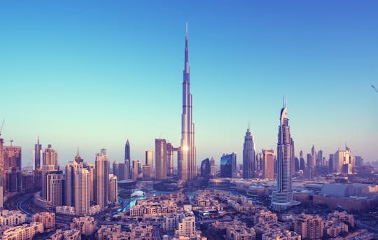 At the Top Burj Khalifa billet et safari dans le désert combo