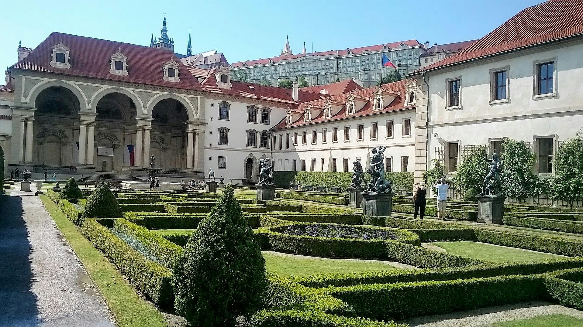 Must-sees of Prague guided tour with Wallenstein Palace Gardens