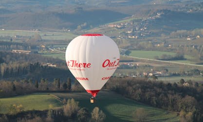 Paseo en globo aerostático sobre Siena en Toscana