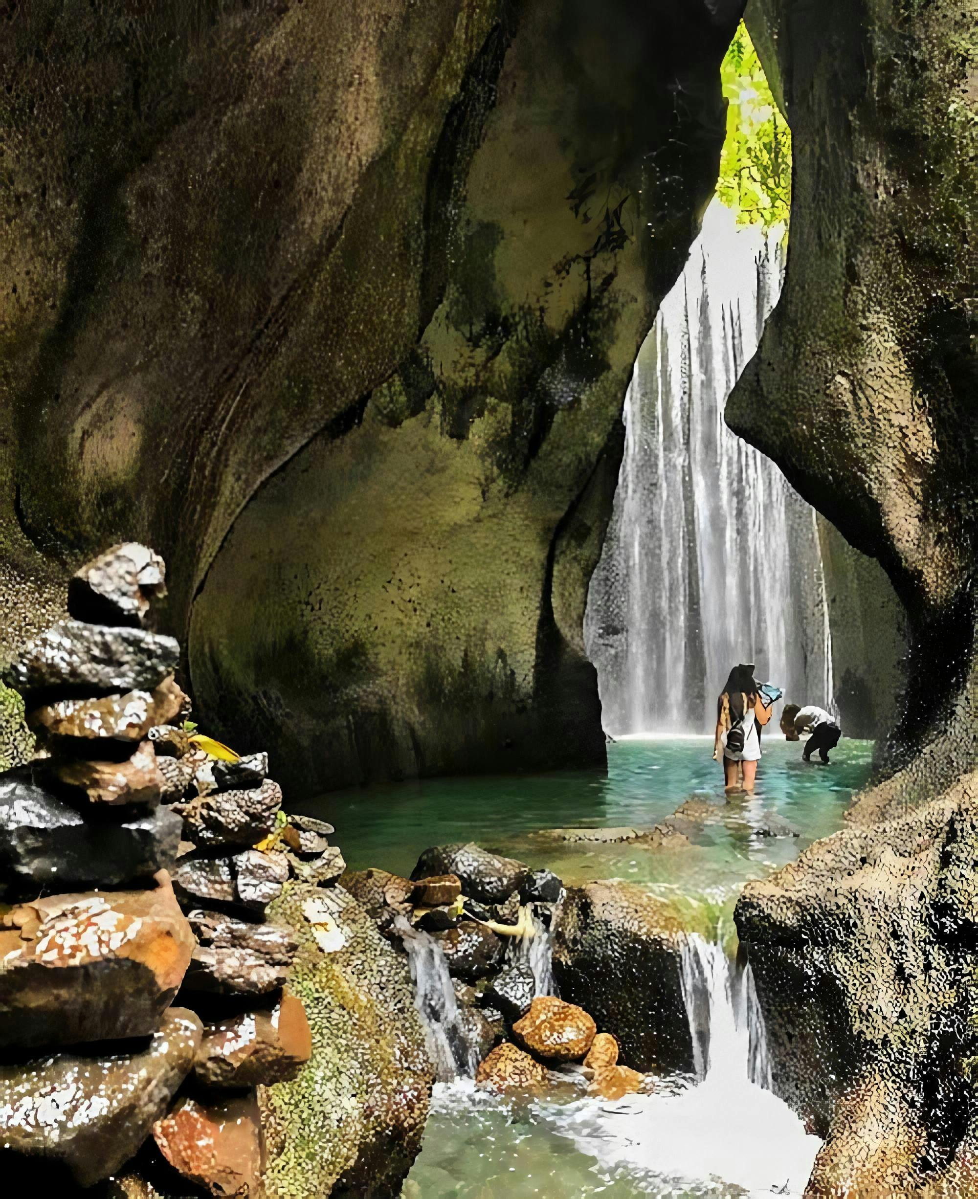 Excursión a la cascada oculta de Ubud de día completo