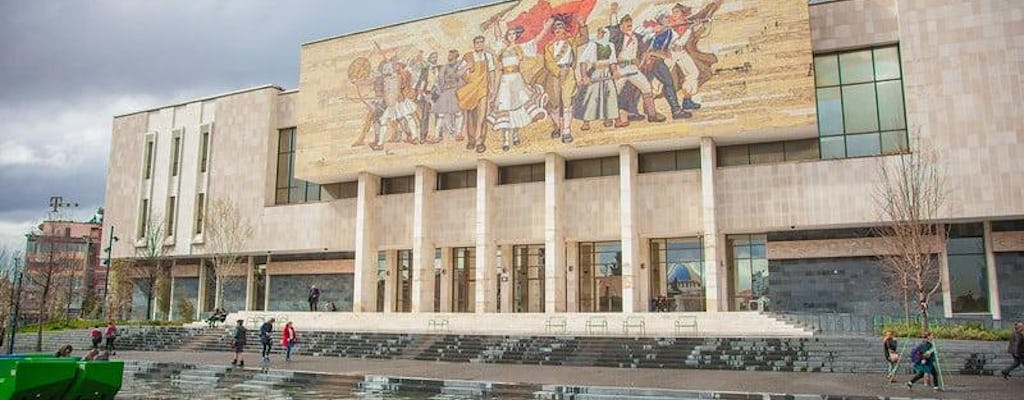 Billet coupe-file et visite du musée national d'histoire de Tirana