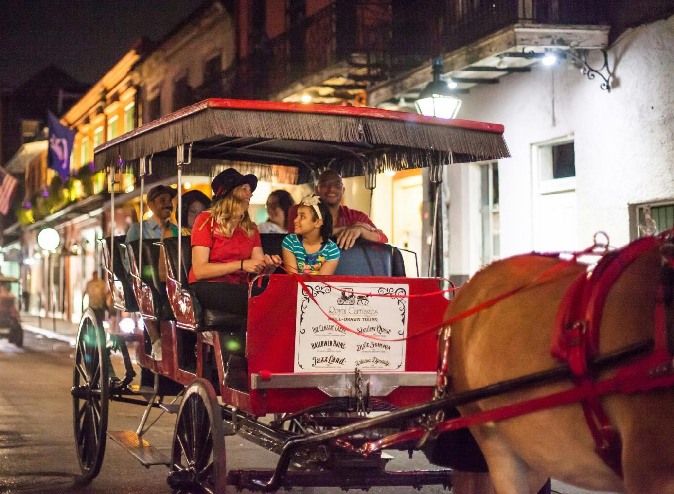 História e passeio de carruagem assombrada em Nova Orleans