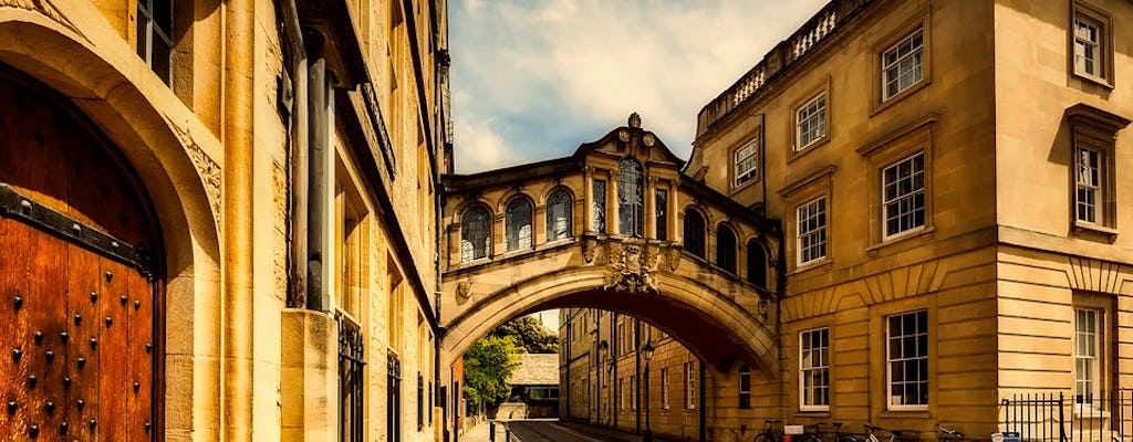 Oxford and Punting on the River day tour from Southampton