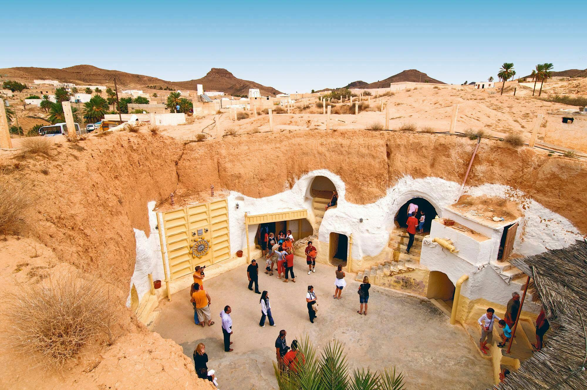 Tunisian Sahara Villages & Oasis Overnight Tour