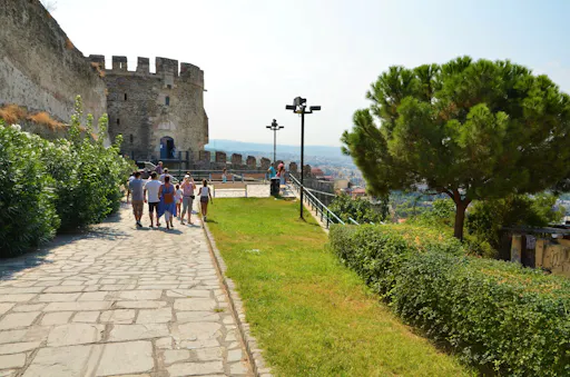 Thessaloniki Yesterday and Today