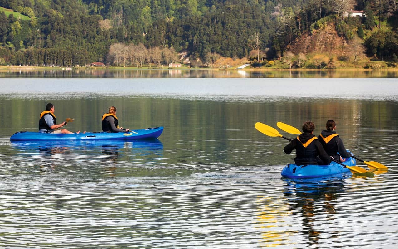 Canoë et VTT dans la vallée de Furnas