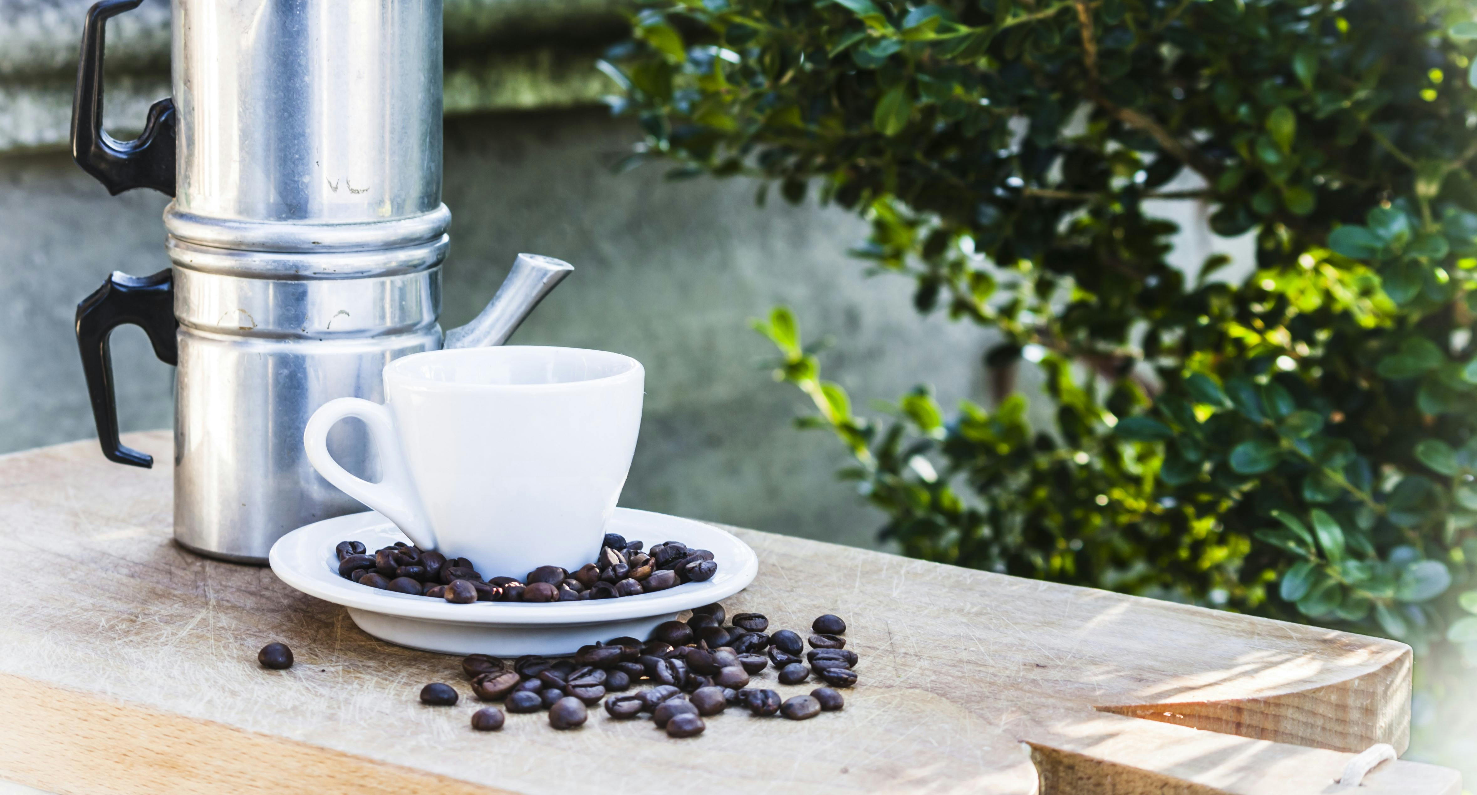 Exploring the cuccuma: A traditional Neapolitan coffee pot