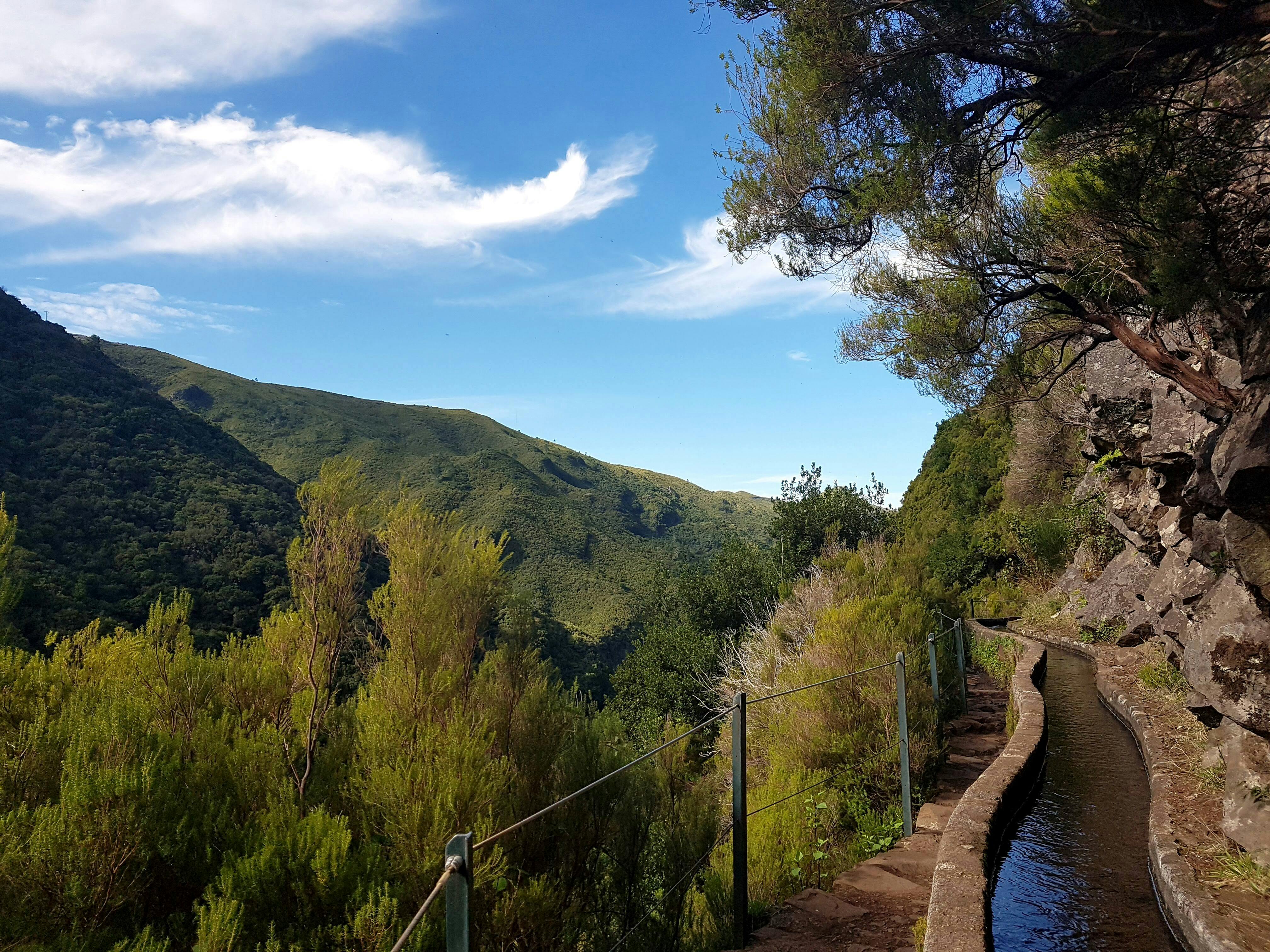 Madeira - Geländewagentour und Wanderung durch das Rabacal-Tal