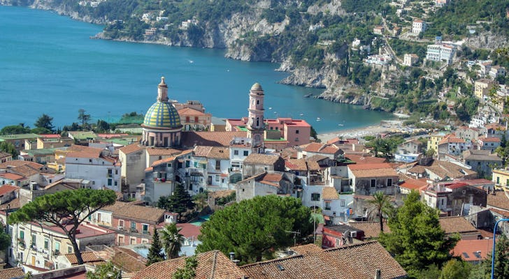 Visita guiada a Vietri y Cetara desde Salerno con brunch y cata de vinos