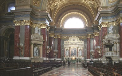 Входной билет без очереди в сопровождении сопровождающего в Базилику Святого Стефана в Будапеште