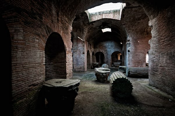 Führung durch Pozzuolis antike römische Bauten