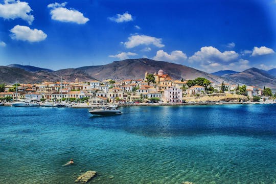 Private cruise to Kea and Kythnos Islands from Athens