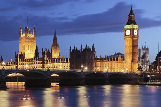 Evening River Thames bike tour with beer tasting