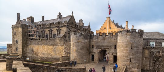 Loch Lomond, Stirling Castle and the Kelpies tour from Edinburgh