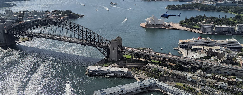 Especial: vuelo panorámico por el puerto de Sydney