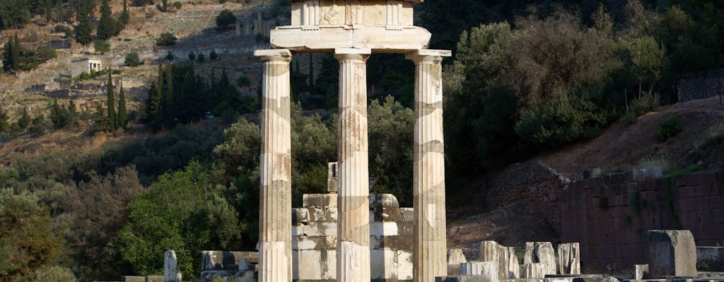 Delphi Tour ab Eratini