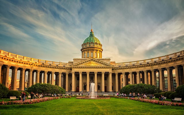 Sightseeingtour in Sint-Petersburg met een rondleiding door de Hermitage