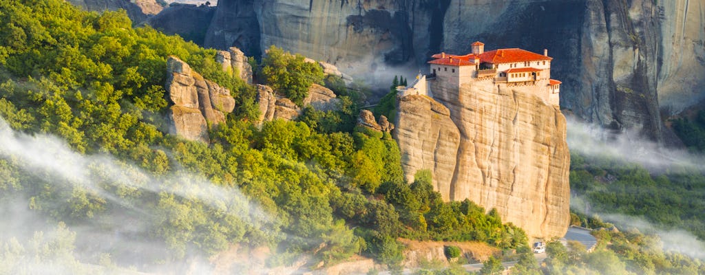 Meteora full-day trip from Thessaloniki