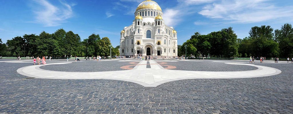 Tour de medio día a Kronstadt en autobús desde San Petersburgo