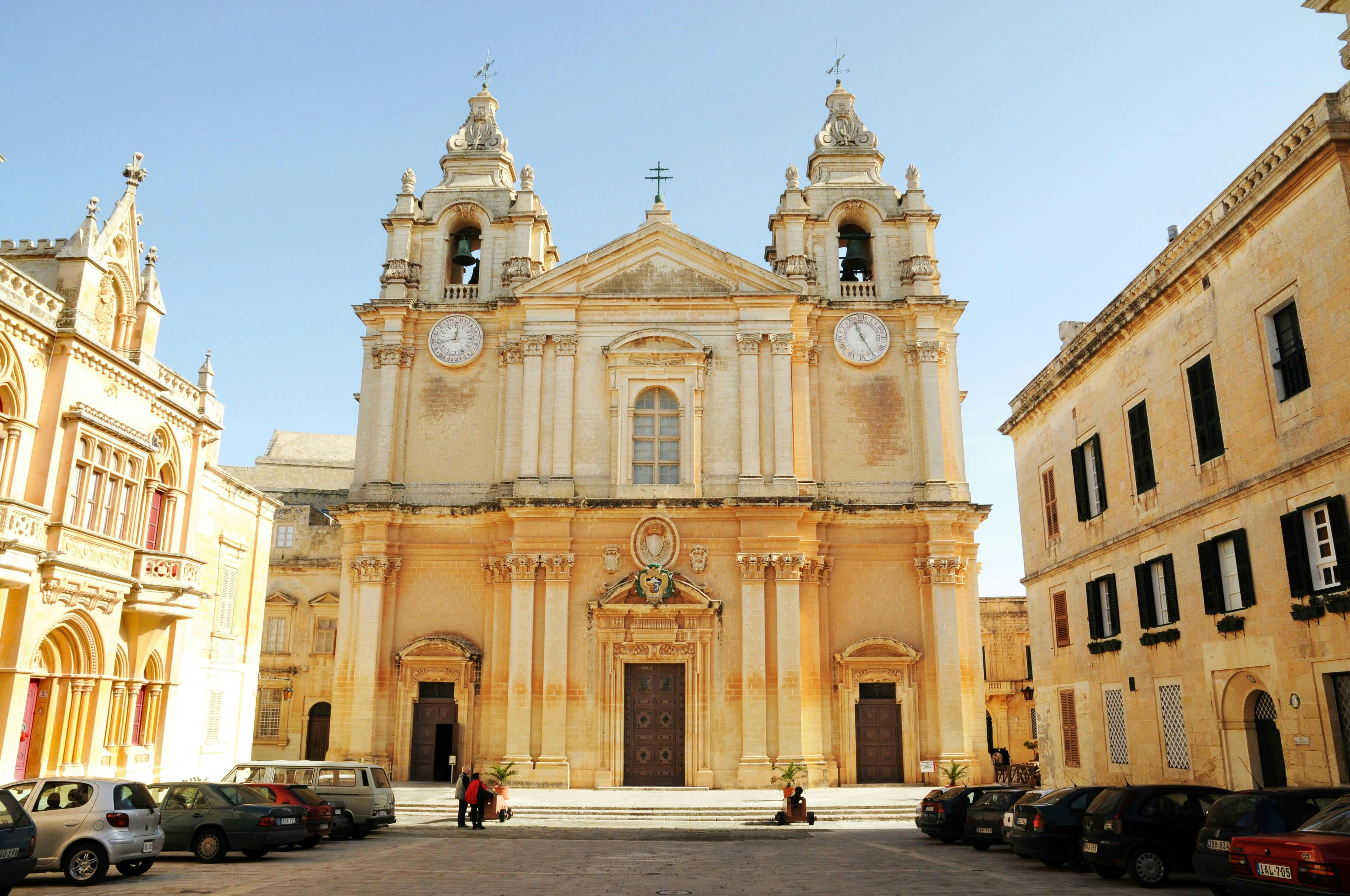 Mosta, village d'artisans, Mdina et La Valette