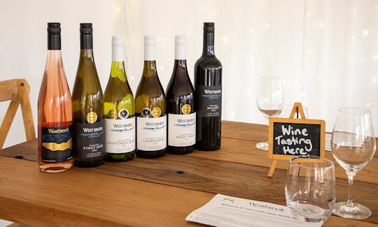 Kumeu Weintour mit köstlicher Weinbergplatte