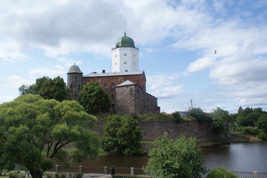 Visite de la ville médiévale de Vyborg au départ de Saint-Pétersbourg