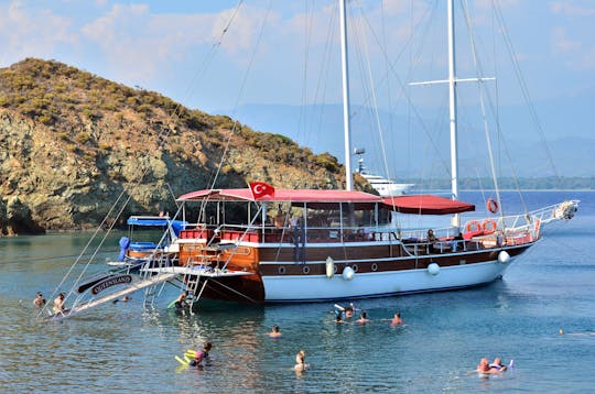 Crucero en barco por Fethiye