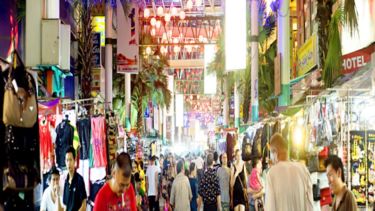 Private Chinatown walking tour with dinner