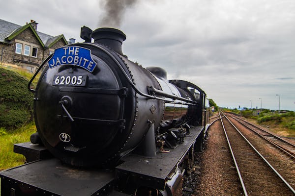 Jacobite Steam Train und Tour durch die schottischen Highlands