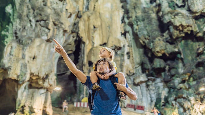 Excursión privada a las cascadas y aguas termales de Batu Caves