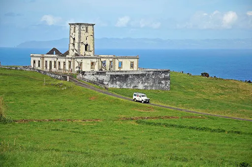 Half-Day 4x4 Tour in Faial