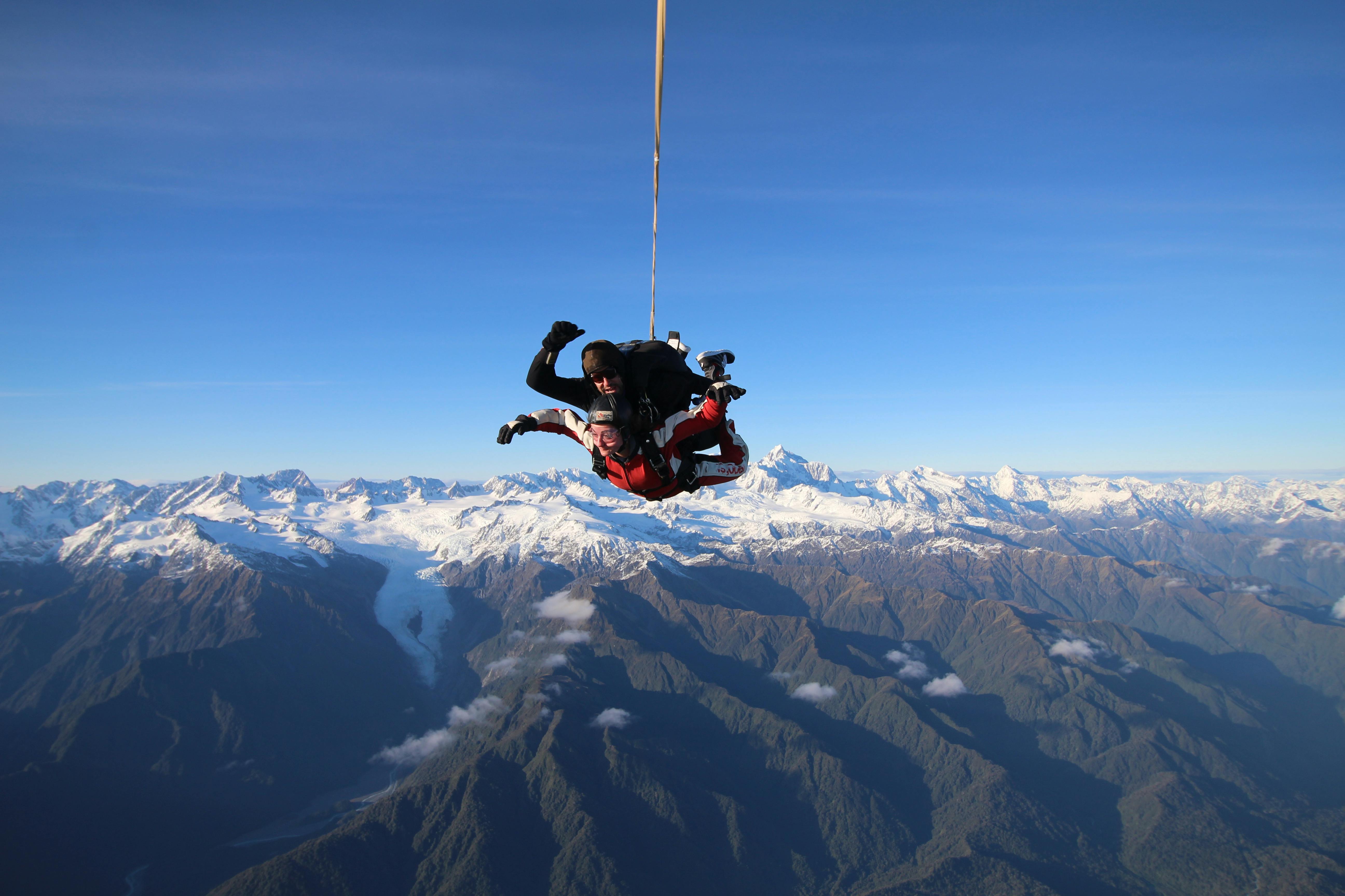 Tandem skydive 13.000 voet boven Franz Josef en Fox Glaciers