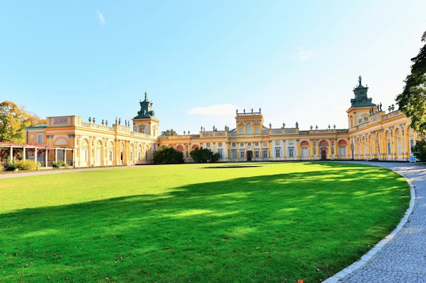 Visita guidata privata del palazzo e dei giardini di Wilanów con trasporto