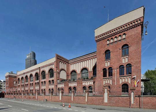 Visita privada sin colas al Museo del Levantamiento de Varsovia