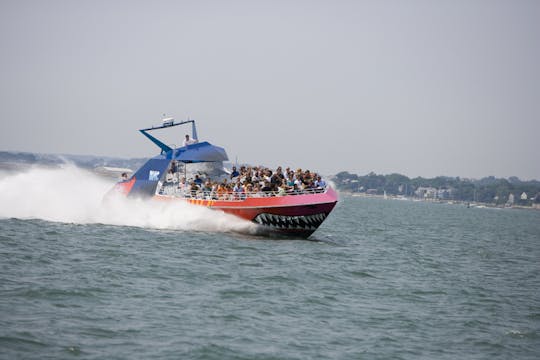 Paseo en barco Codzilla Thrill