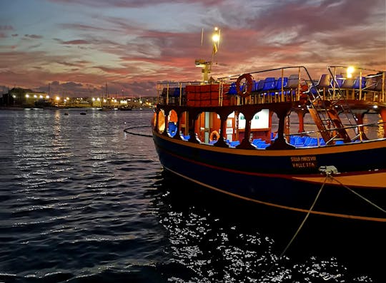 Valetta Zwei Häfen-Bootsfahrt bei Nacht