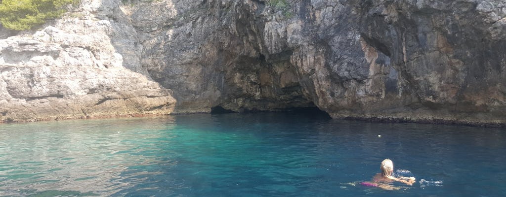 Excursión de esnórquel a las islas Elaphiti y la cueva azul desde Dubrovnik