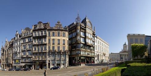 Small-group Art Nouveau walking tour in Brussels