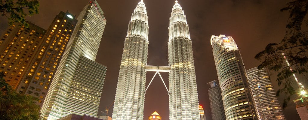 Tour notturno privato Petronas Twin Tower danza culturale e shopping