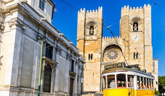 Tour medievale in Segway™ di Lisbona