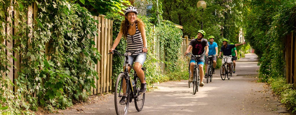 Young family bike rental package in Montreal