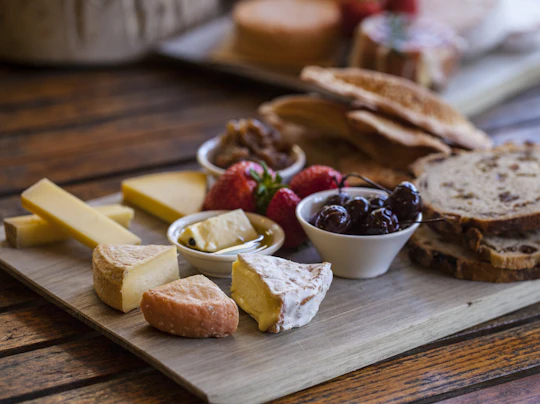 Bruny Island traveller full day gourmet wilderness and sightseeing tour