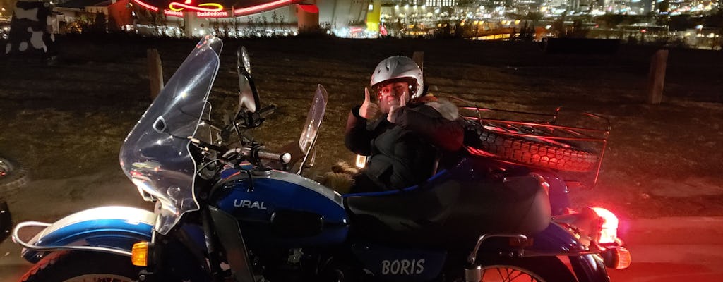 Visite fantôme effrayante de Calgary dans une moto side-car vintage